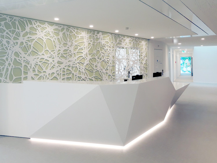 استارون لوته BW010 Solid bright white