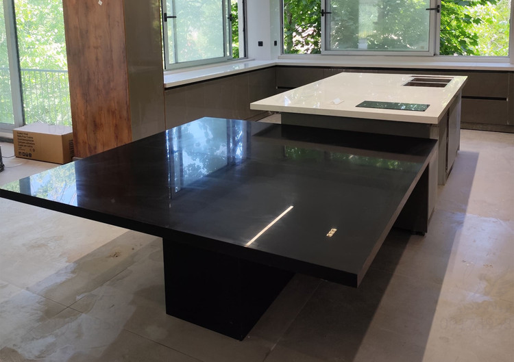 کوارتز کاینداستون کد 190 super black (jet black)