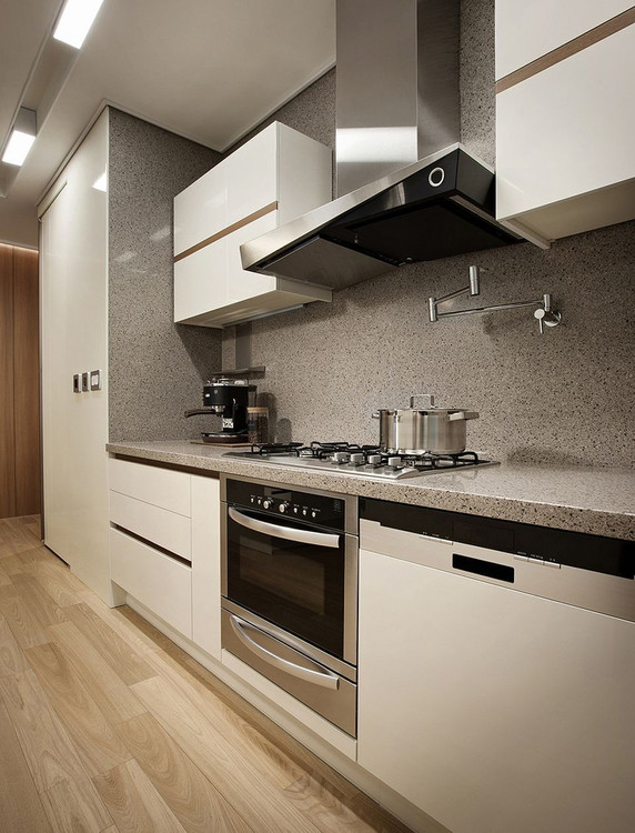 کوارتز رادیانز Lotte Radianz SC235 saltoro cliff